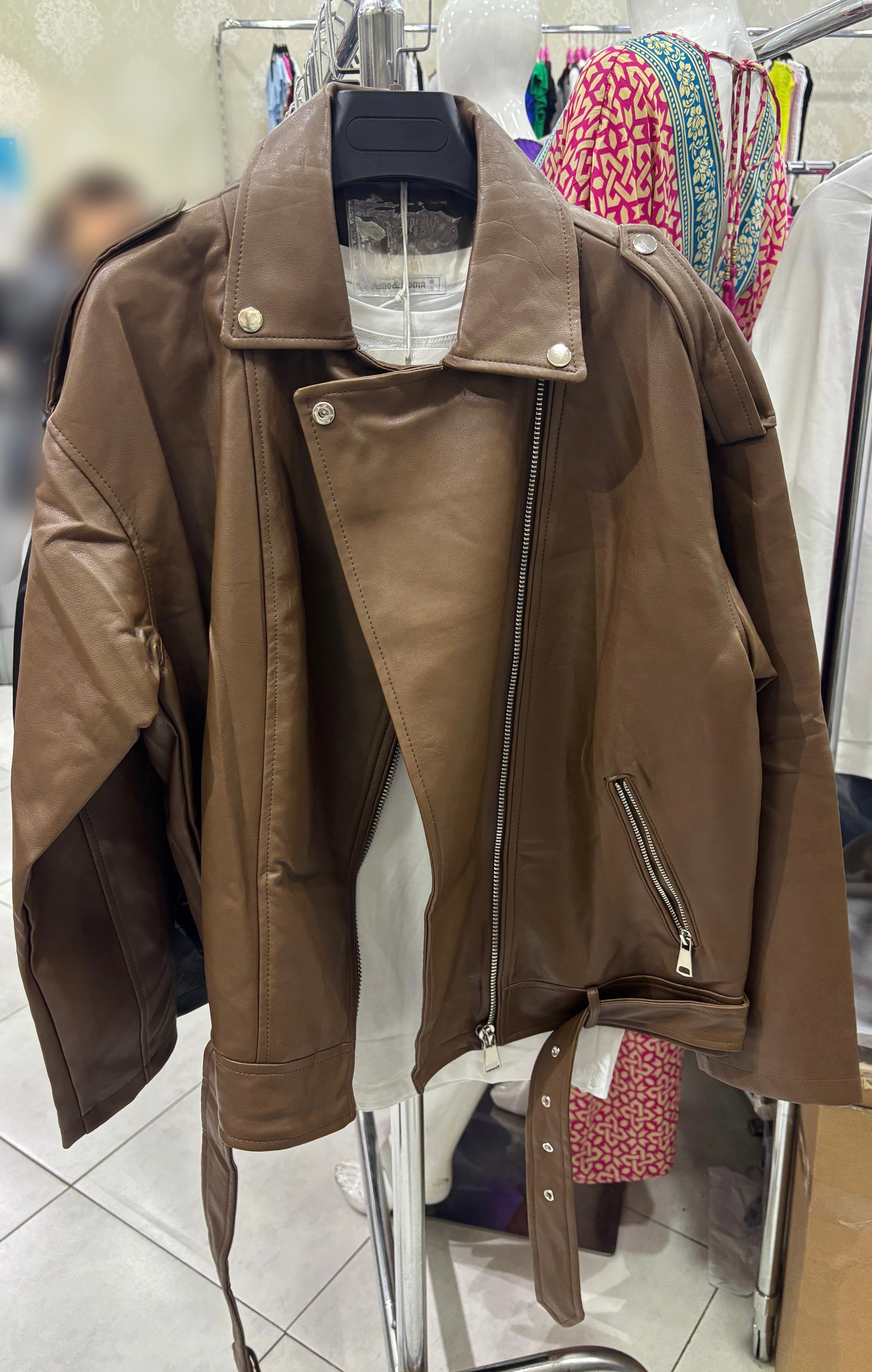Chiodo oversize