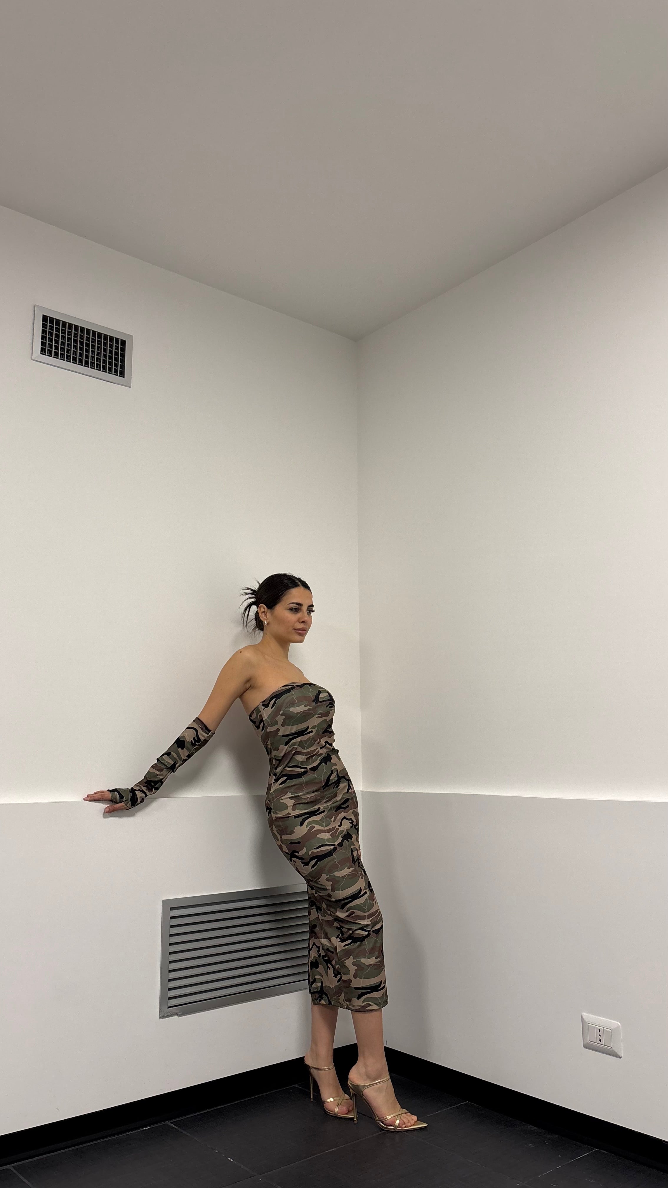 Dress con manicotti